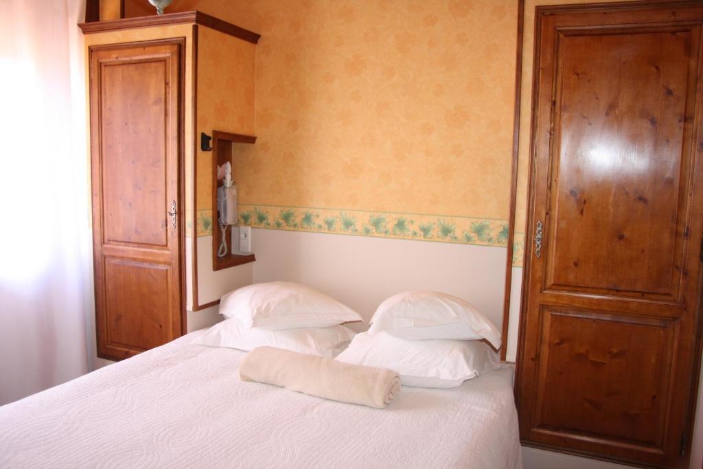 La Marjolaine Hotell Juan-les-Pins Rum bild